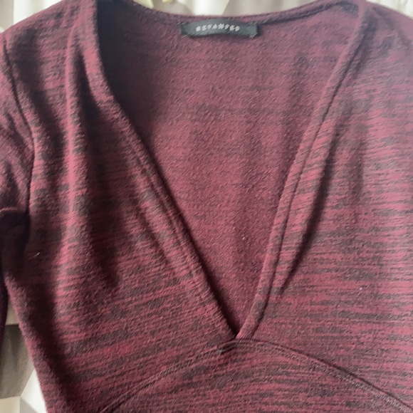 Body Hugging Dress - Picture 3 of 3